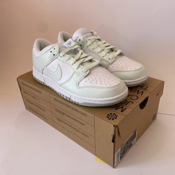 Nike dunk low mint